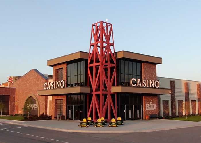 Kansas Crossing Casino & Hotel Pittsburg, Kansas
