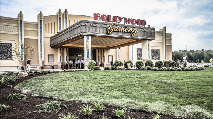 Hollywood Gaming at Mahoning Valley Race Course, Ohio